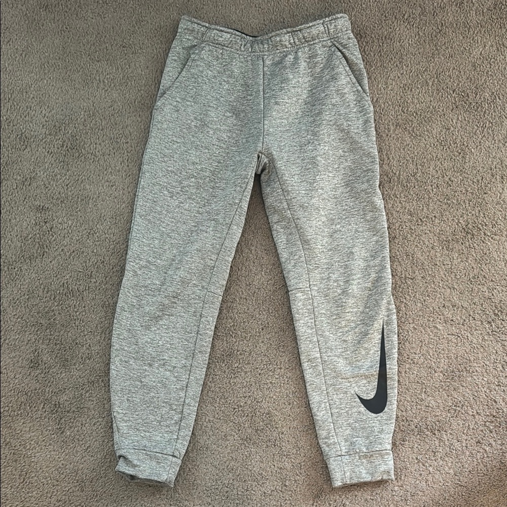 Nike Gray Jogger Sweatpants